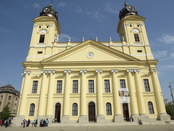 transport hongarije debrecen