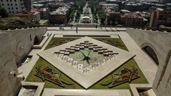 Cascade van Jerevan - Transport Yerevan
